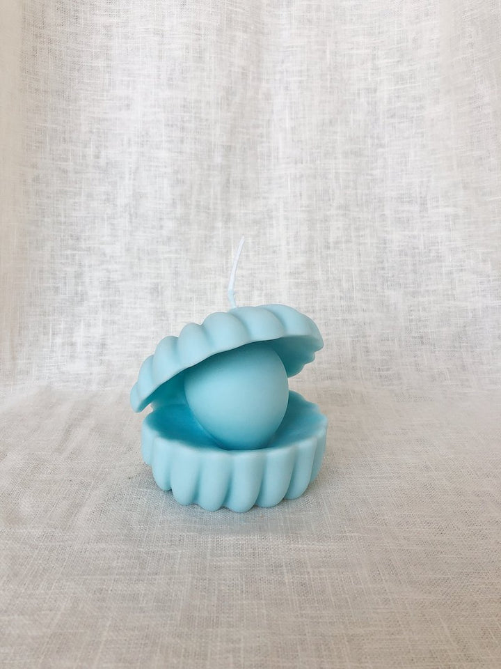 pearl in shell candles