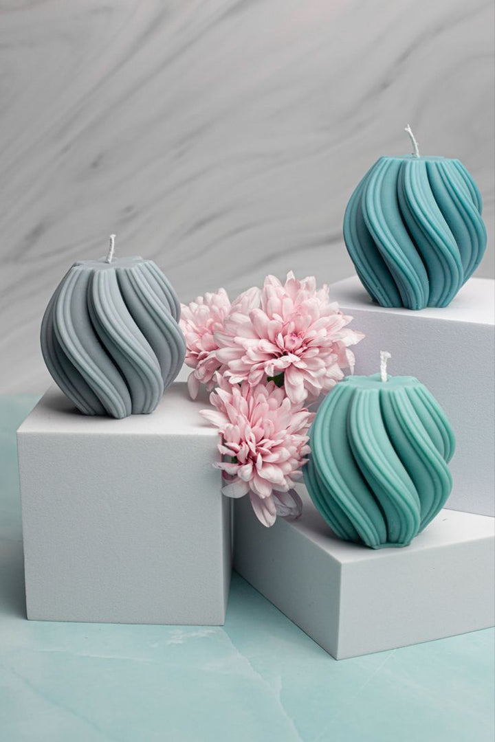 Spiral Ball Candle