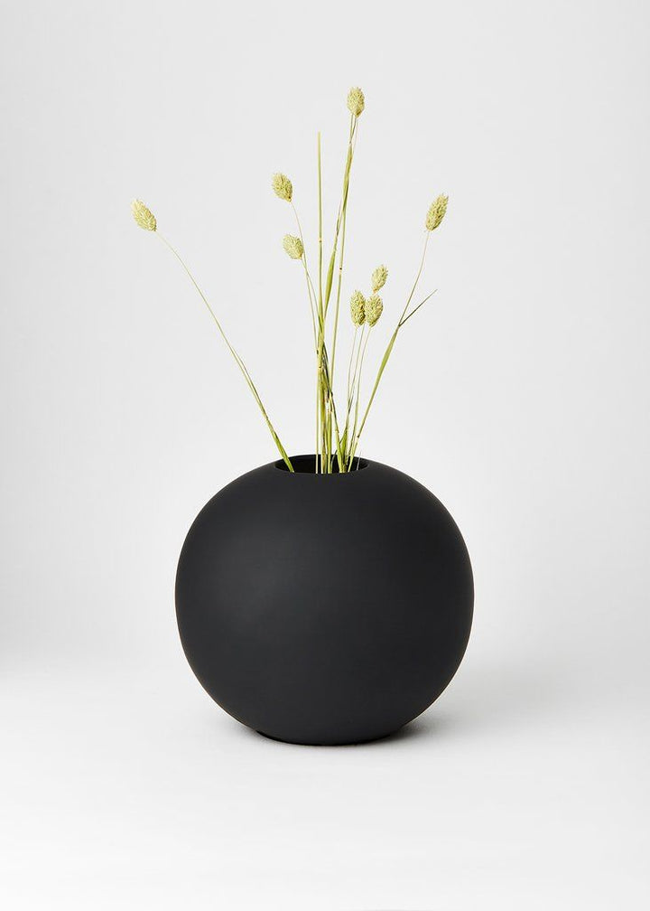 Matte Black Premium Shape Vase